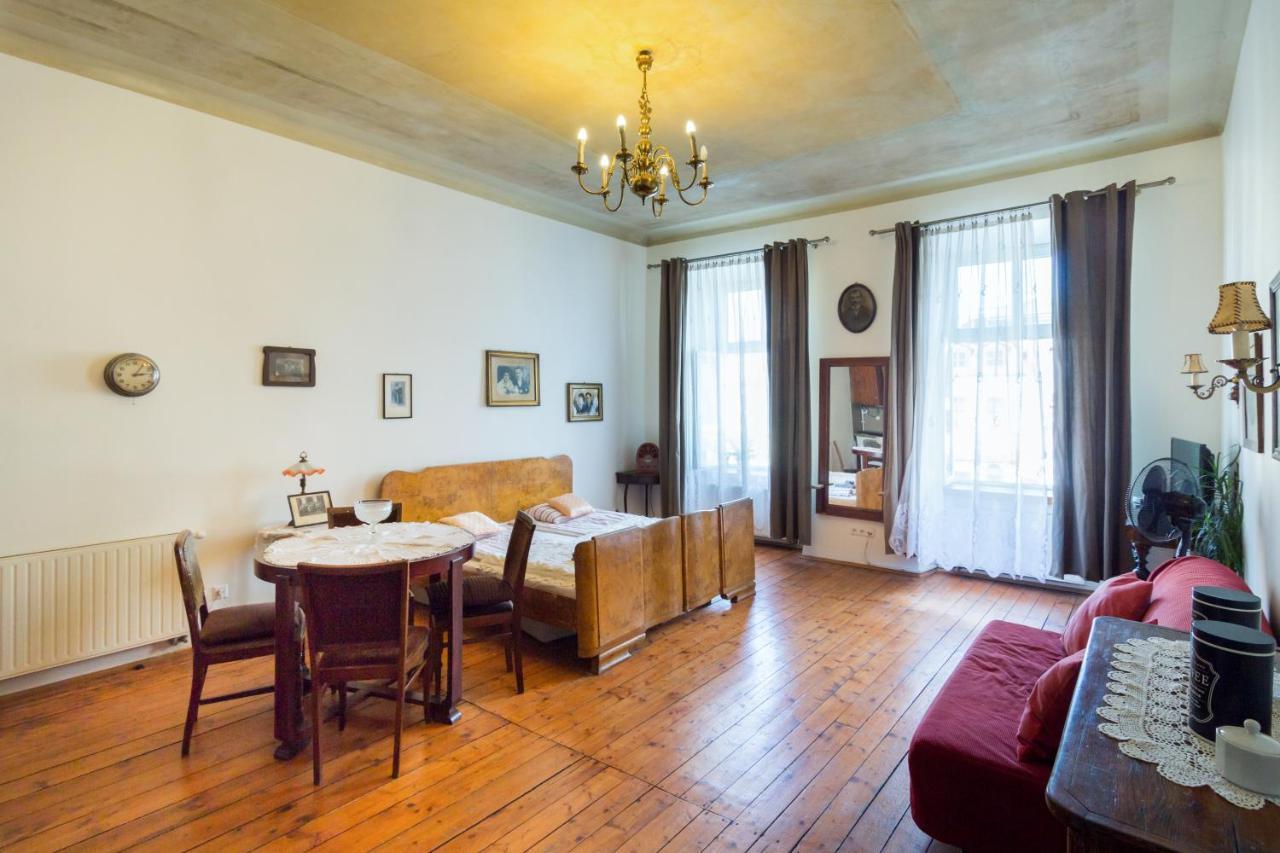 Szeroka 33 D-F By Homeprime Krakow Bagian luar foto